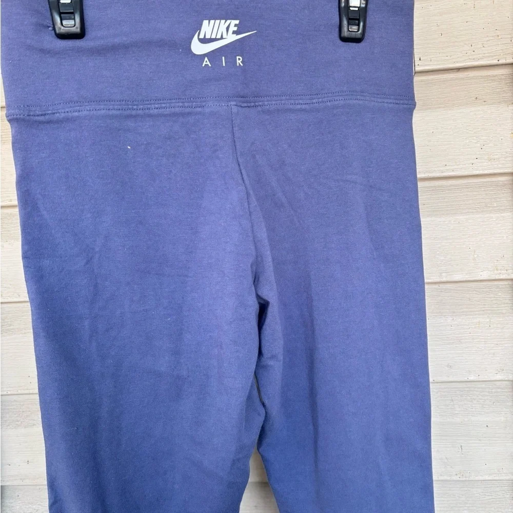 Nike Women's Air Tights in Lavender Mist